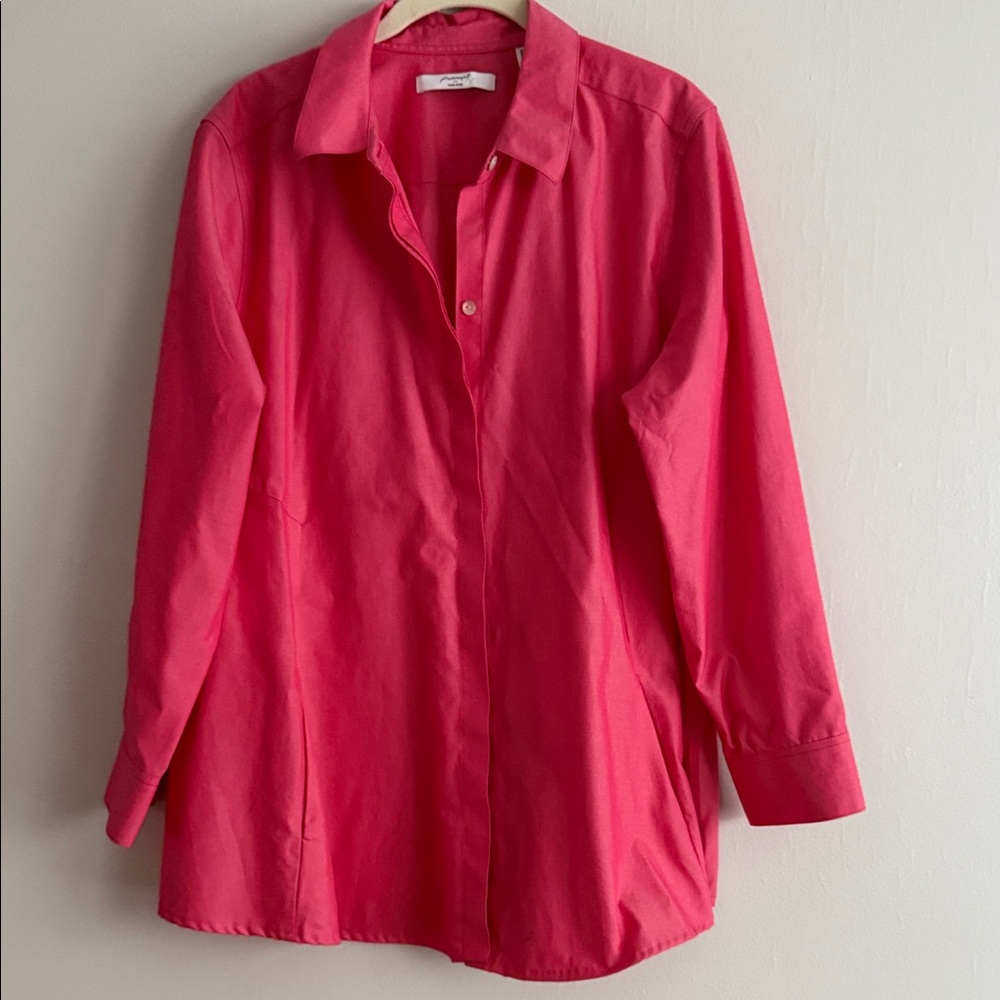 New, never worn, light pink blouse with a slightly flared bottom, size 18
